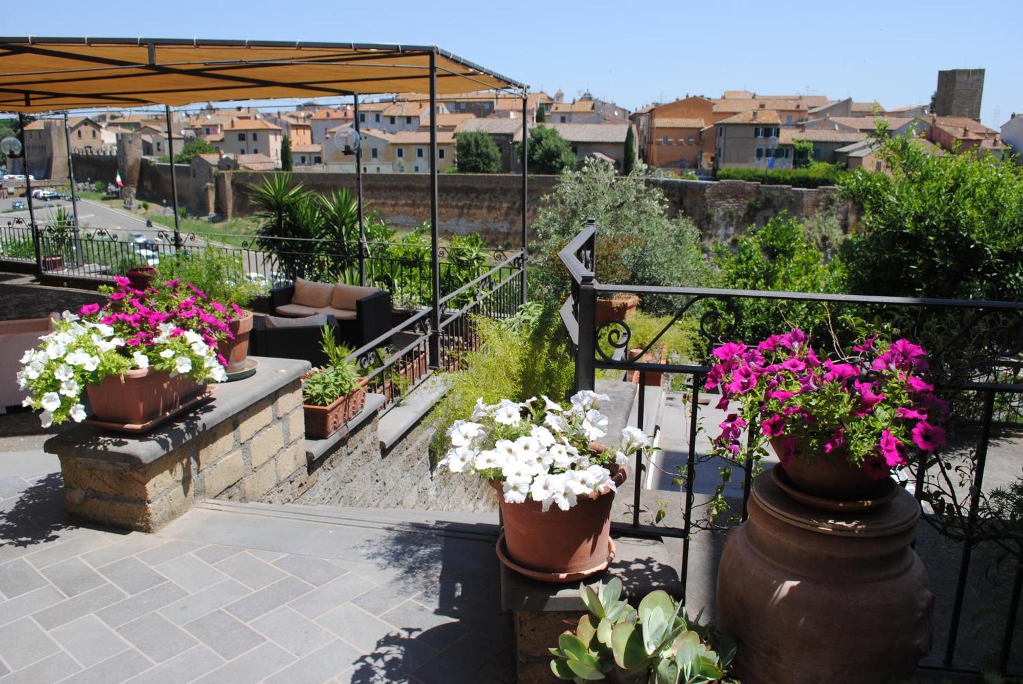 Hotel Tuscania Panoramico Экстерьер фото